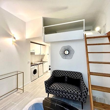 Studio At 1 Min From The Main Street Nice Exterior foto